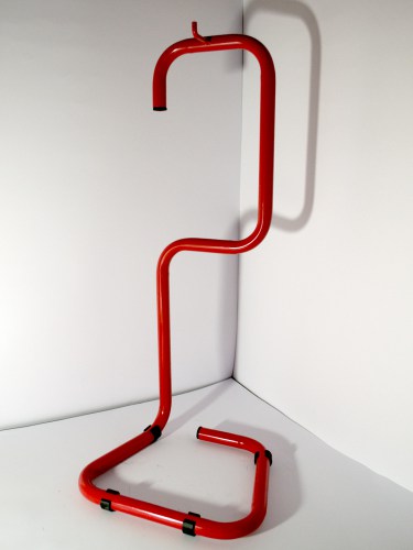 Stalak za protivpožarni aparat